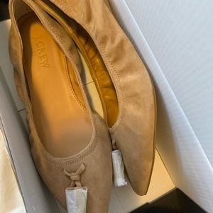 Brand new jcrew tan suede ballet flats size 6 1/2